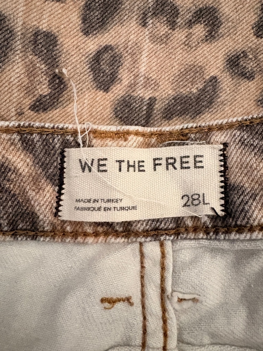 We The Free Leopard Good Luck Barrel Jeans - Picture 4 of 4